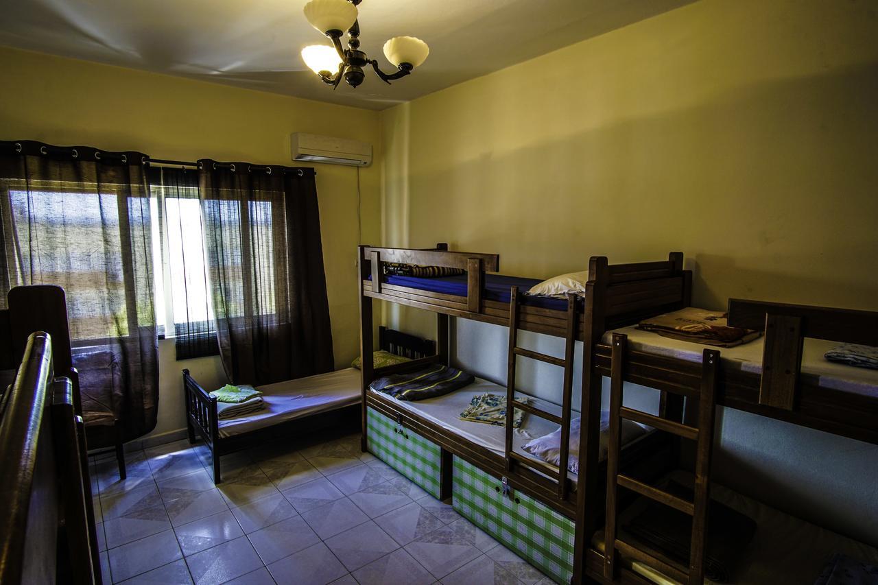 Hostel Albania Tirana Eksteriør billede