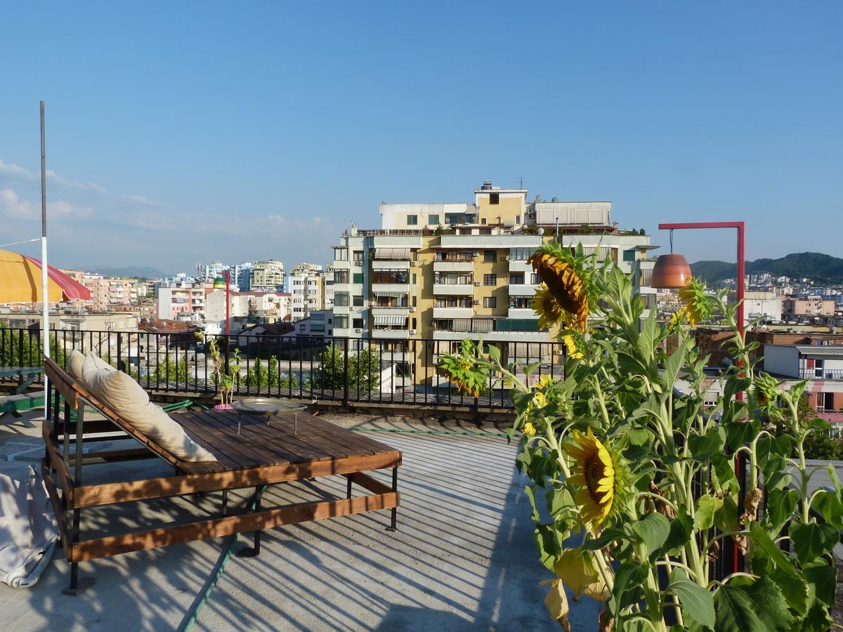 Hostel Albania Tirana Eksteriør billede